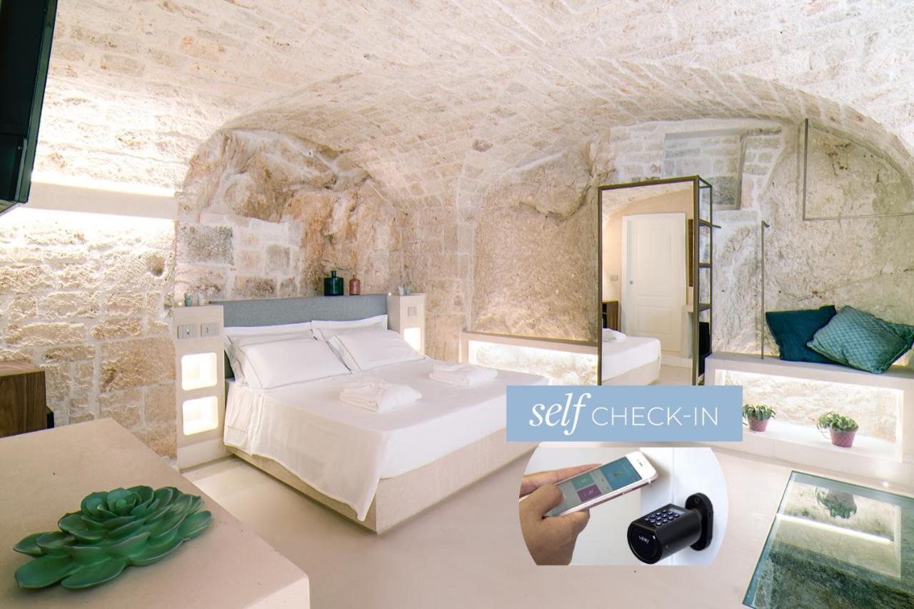 Vico Bianco Raro Smart Rooms Collection Ostuni Exterior foto