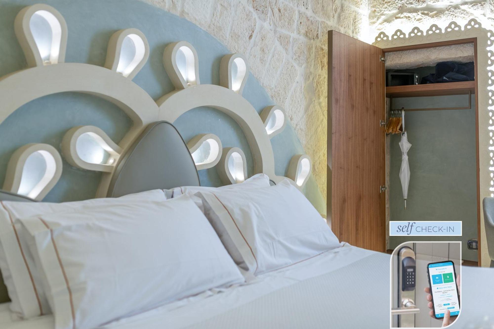 Vico Bianco Raro Smart Rooms Collection Ostuni Exterior foto